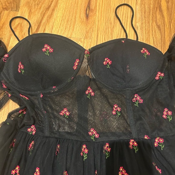 ASOS Floral Black Mesh Dress with Corset Details - Picture 3 of 12